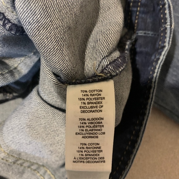 Platninum Chico’s Embellished Short Denim Jacket sz 0 - Picture 7 of 8